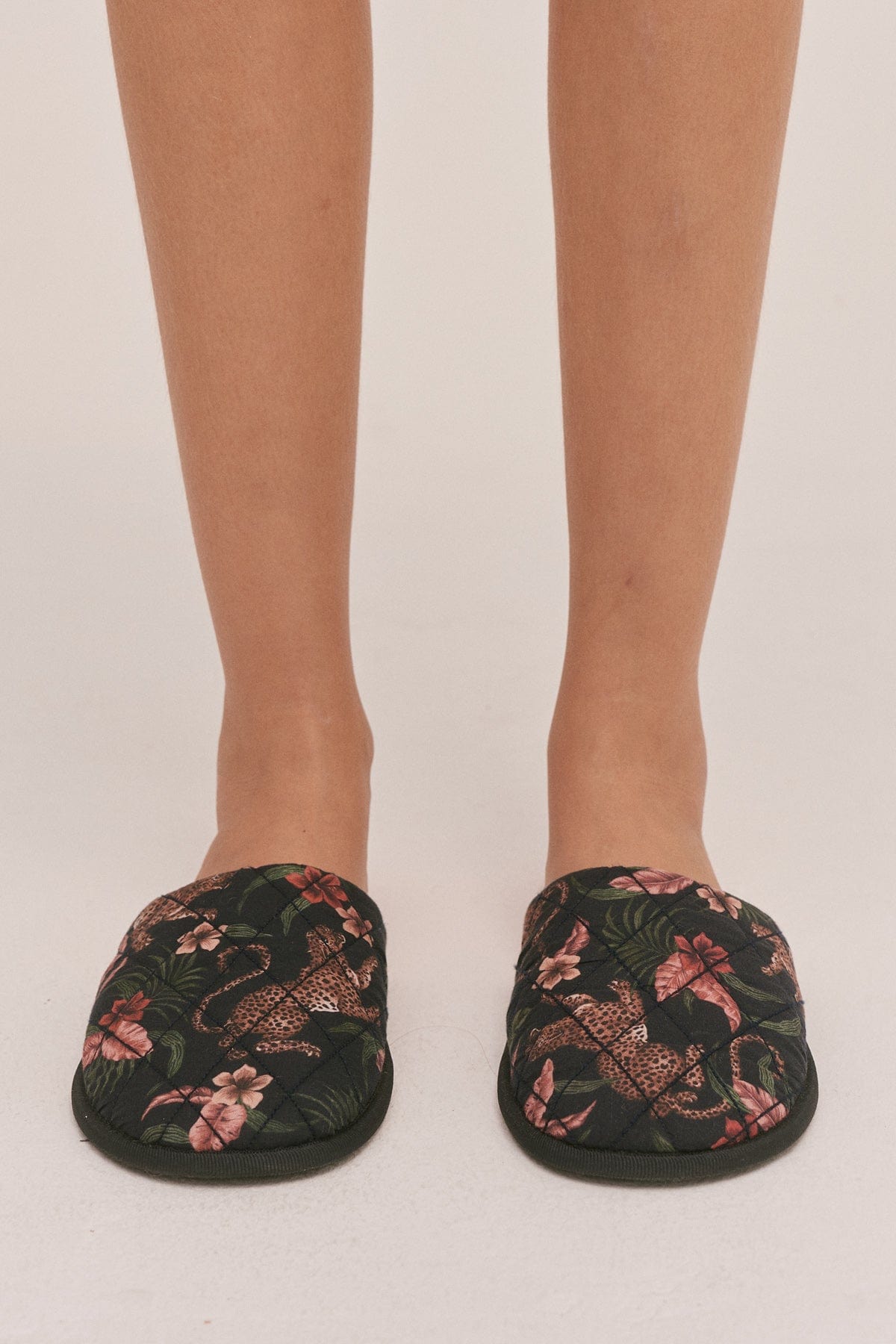 Women's Slippers Soleia Leopard Print