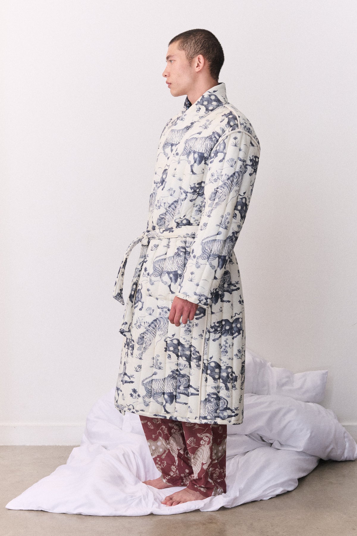 Unisex Reversible Jersey Robe Thunderheart Navy/Cream