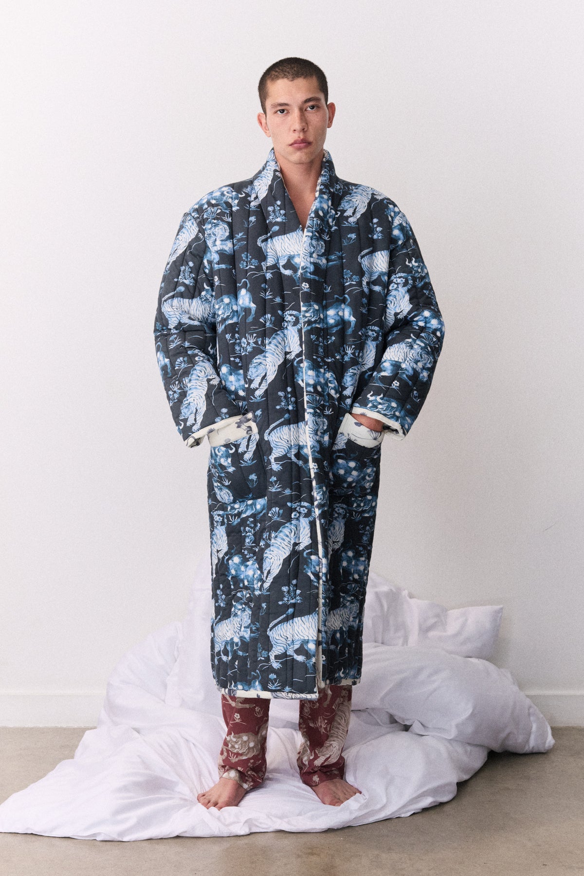 Unisex Reversible Jersey Robe Thunderheart Navy/Cream