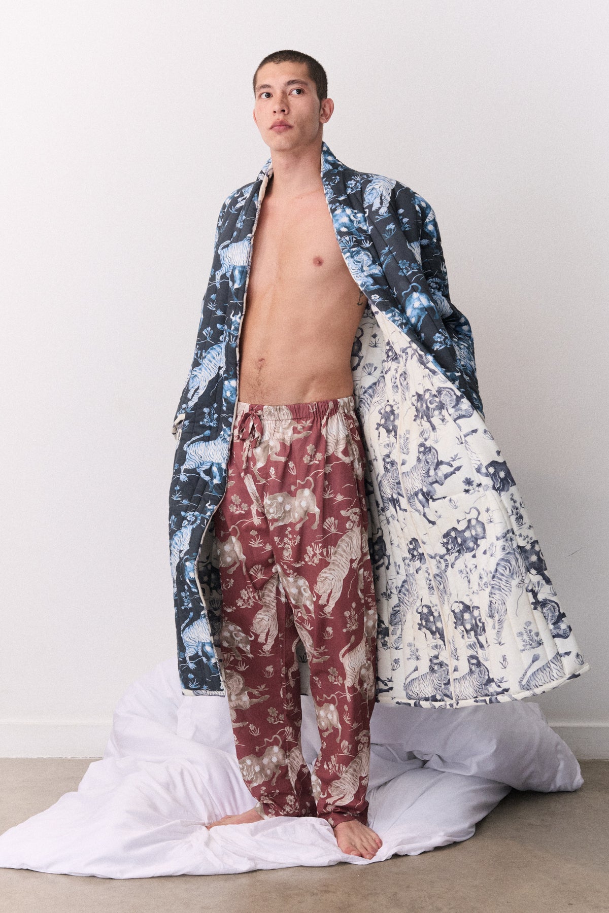 Unisex Reversible Jersey Robe Thunderheart Navy/Cream