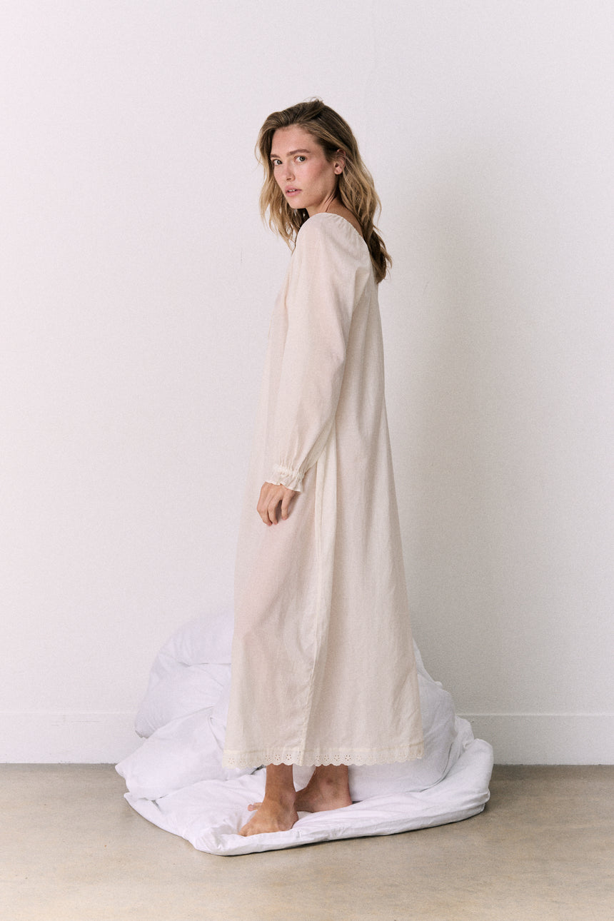 Light &amp; Easy Long Sleeve Nightie Cream