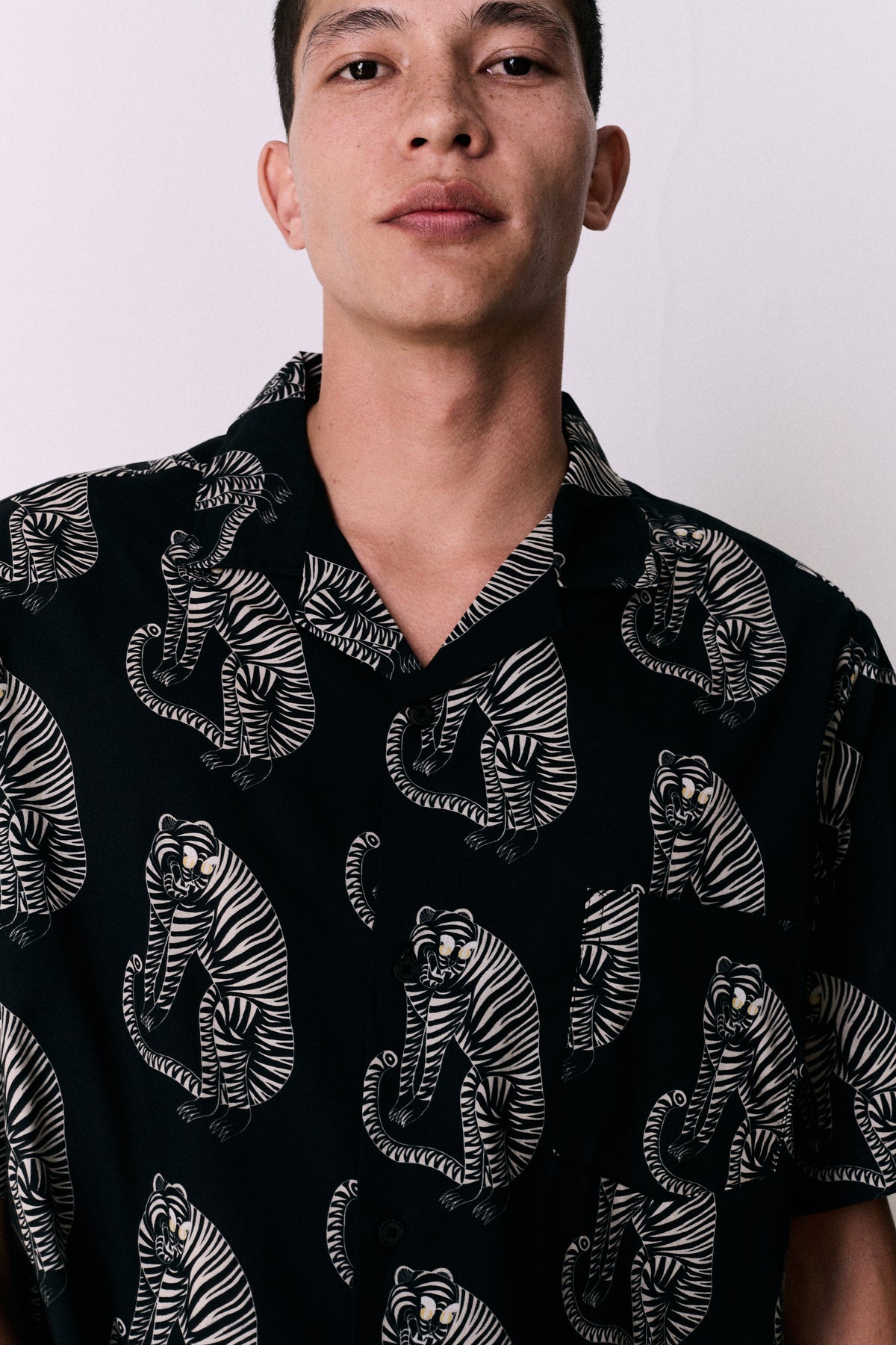 Men’s Cuban Pyjama Shirt Sansindo Tiger Print Black/Cream