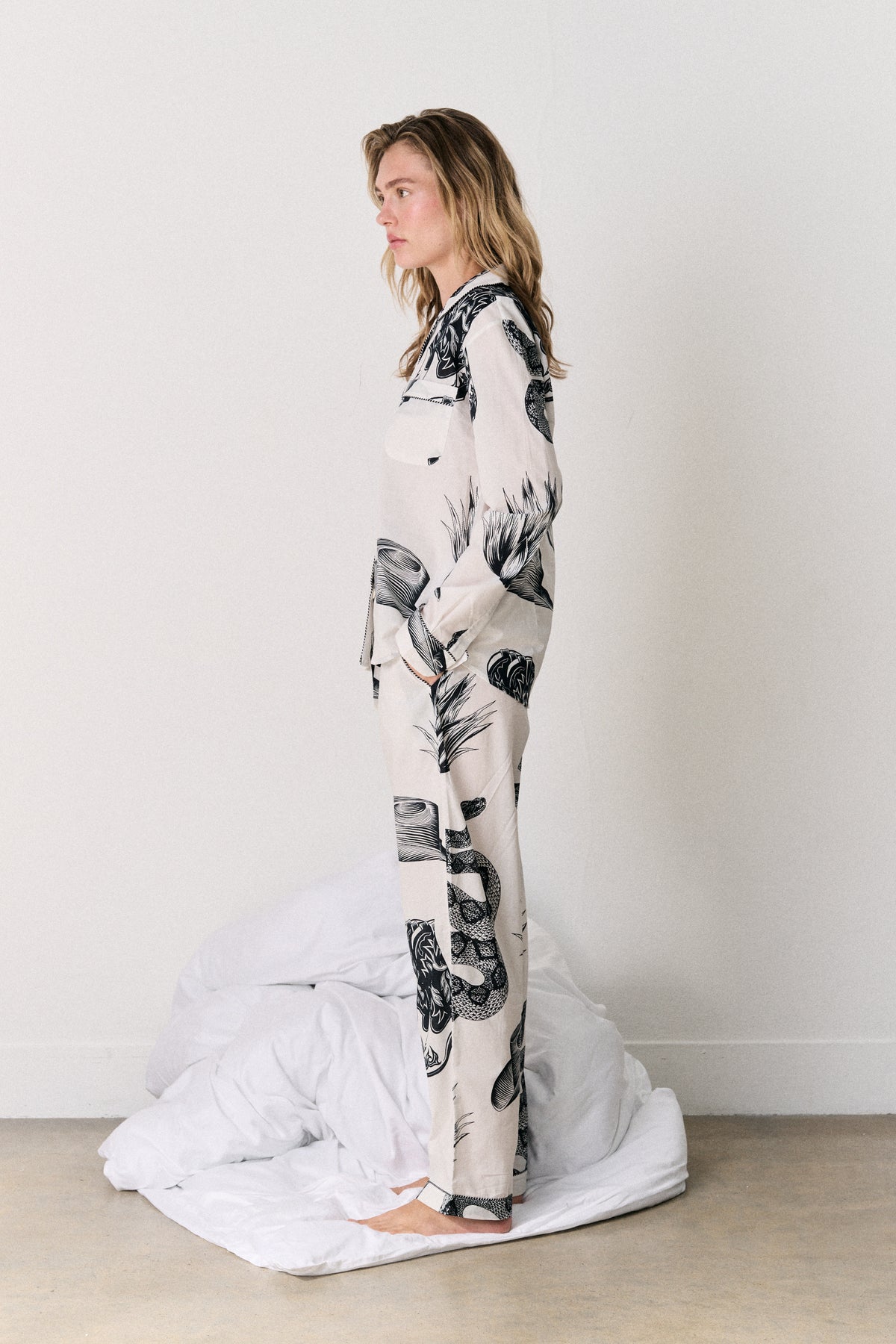Long Pyjama Set Wild Icons Print Cream/Navy