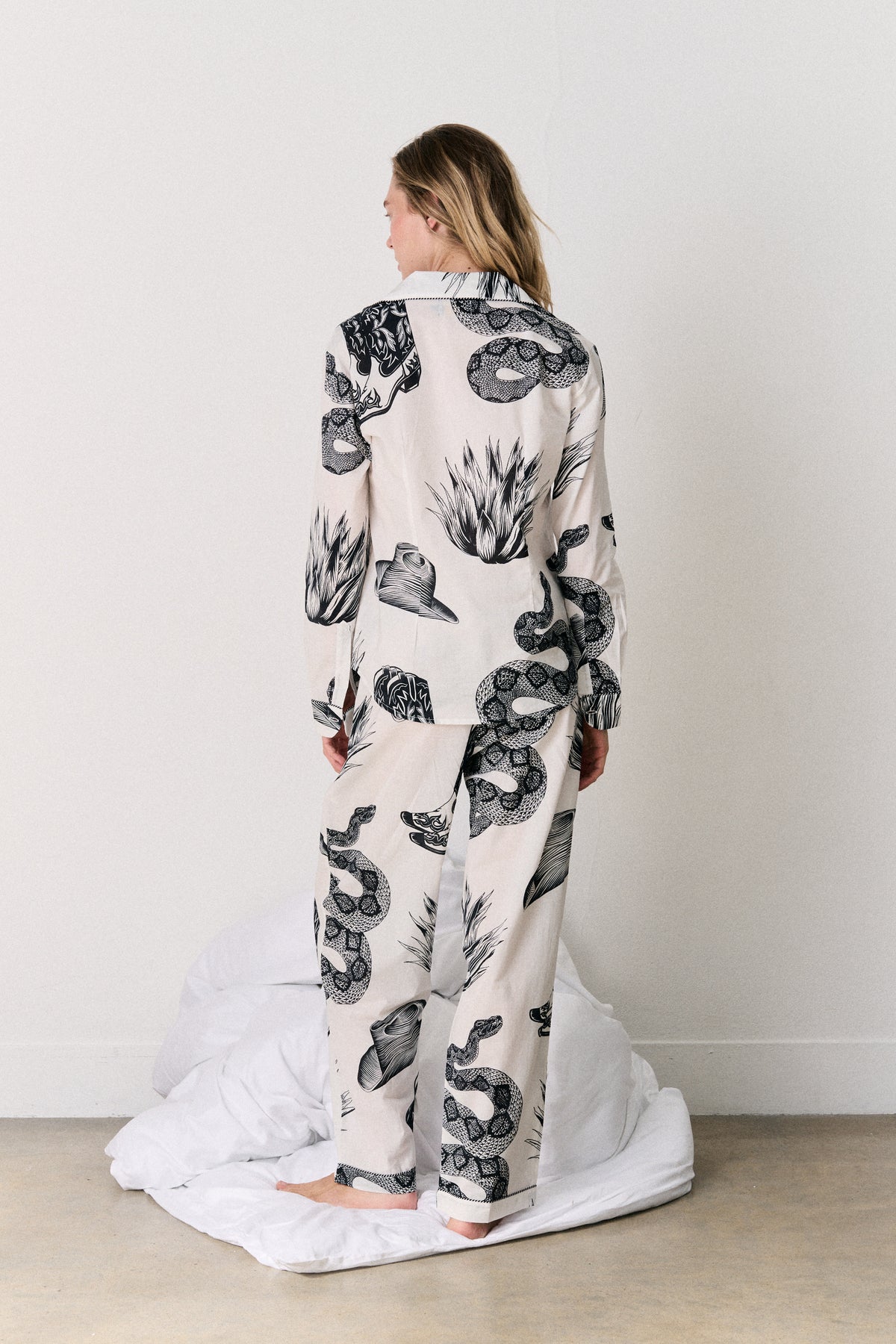 Long Pyjama Set Wild Icons Print Cream/Navy