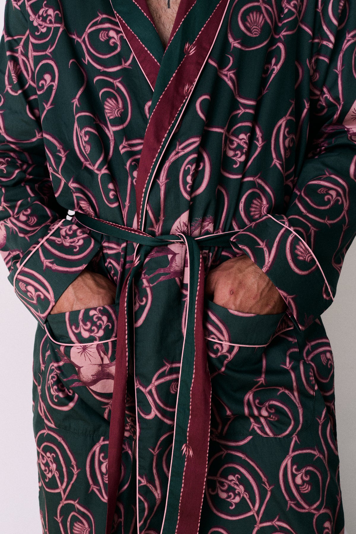 Satin Robe Tales Green/Pink/Red